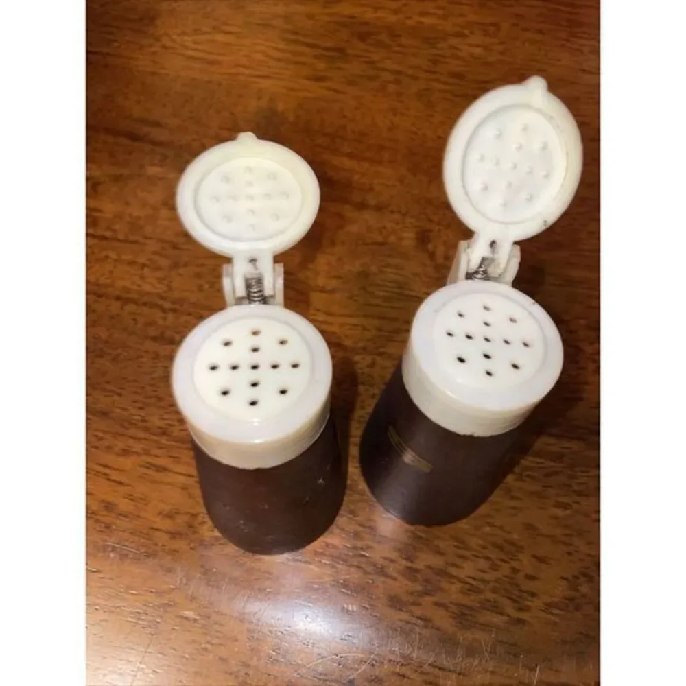 Vintage Wood‎ Salt And Pepper Shakers Made In Japan